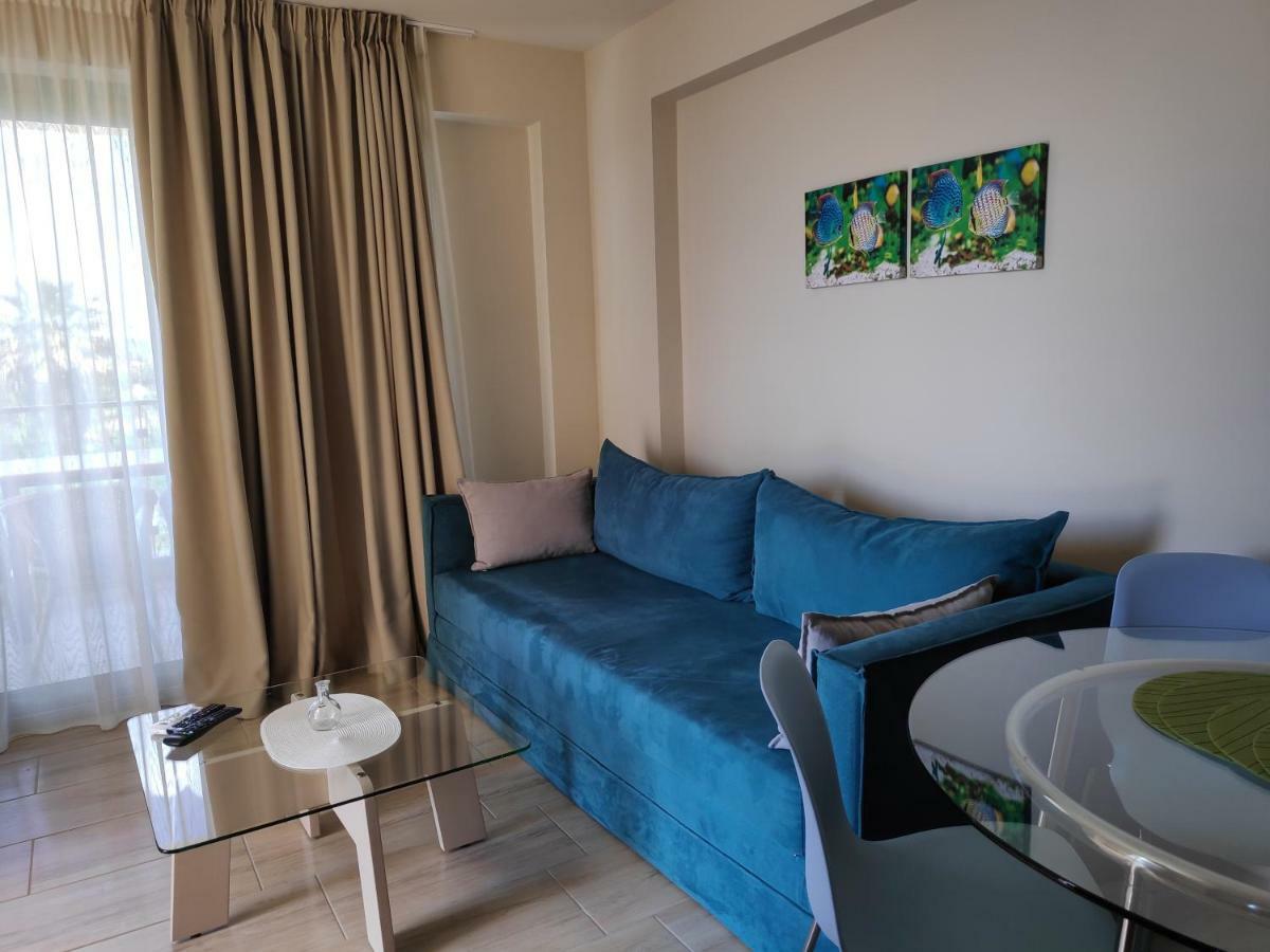 Ofrynio Deluxe Apartments Ofrínion المظهر الخارجي الصورة