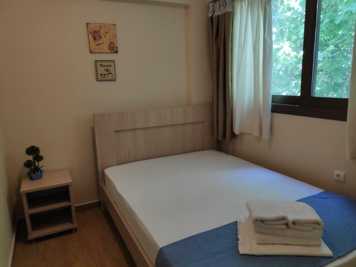 Ofrynio Deluxe Apartments Ofrínion المظهر الخارجي الصورة